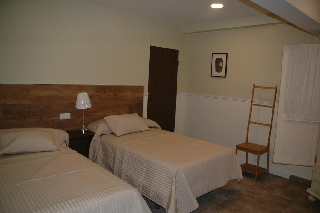 Hostal Vintage Santander Værelse billede